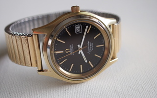 Omega Seamaster cosmic 2000 automatic.