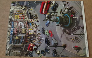 UK: kaksitoista vintage isokoista postikorttia