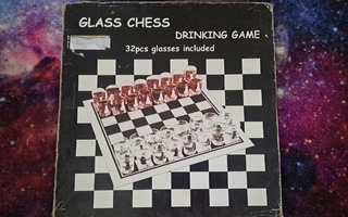 Drinking Game Glass Chess (Lautapeli)