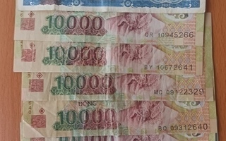 642000 VND VietNam dong