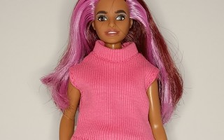 Curvy Barbielle hihaton poolopaita