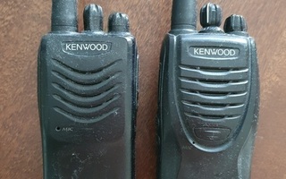 2 kpl Kenwood radioita pmr