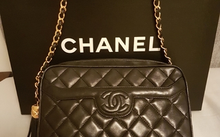 Upea Chanel vintage(1997) olkalaukku.