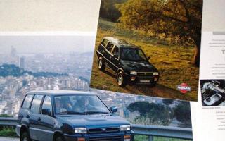1995 Nissan Terrano II esite - KUIN UUSI - suomalainen