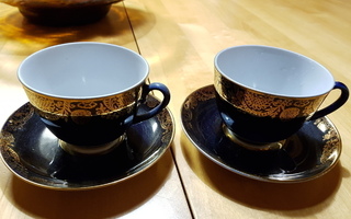 Käyttämättömät ja vanhat Lomonosov kahvikupit