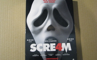 SCREAM 4 ( Courtney Cox )