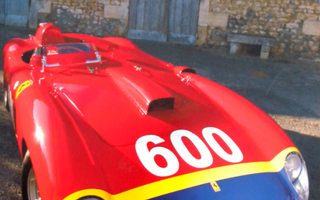 CAVALLINO 162 / The Journal of Ferrari History