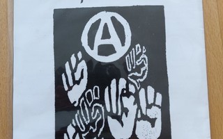 I.R.A. / Peaceful Protest levy 7" ep split