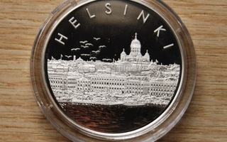 Monetan hopeamitali Helsinki Proof