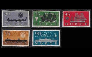 Norja 444-8 ** Laivoja (1960)