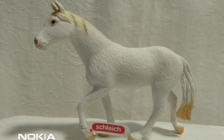 SCHLEICH CAMARILLO HEVONEN TAMMA UUDENVEROINEN!!!