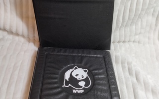 WWF postimerkkikansio