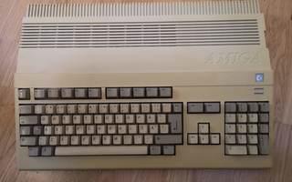 Commodore Amiga 500 ja lisämuisti