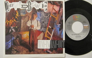 David Bowie  Day-In Day-Out 7" sinkku