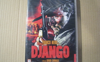 DJANGO ( Franco Nero )