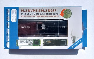 M.2 NVMe SATA USB-C -adapteri SSD-levylle