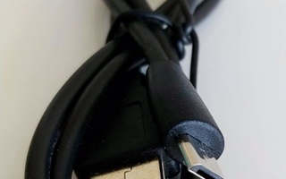 USB-A - Micro-B -kaapeli / cable