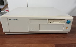 Hyundai Super 386S/20L retrokone (testaamaton!)