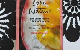 ~Oriflame Organic Passion Fruit Seed Oil -kasvonaamio~