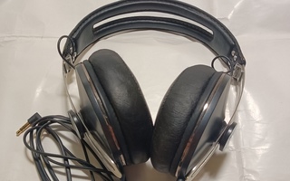 Sennheiser Momentum 2