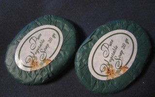 Pure Vegetable Soap / Saippua 20 grammaa 2 kpl