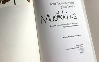 Musikki 1 - 2 kuvitus Marjaliisa Pitkäranta
