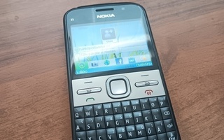 Nokia E5-00