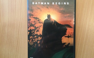 Batman Begins- DVD••