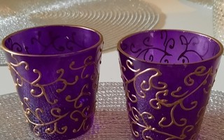 Tuikku lasit violetit,joissa kohokuviot pinnassa 2 kpl