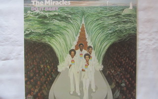 The Miracles: Do It Baby    LP       1974