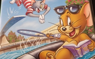 Tom & Jerry Fur Flying Adventures Vol 2