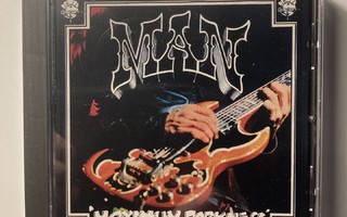MAN: Maximum Darkness, CD