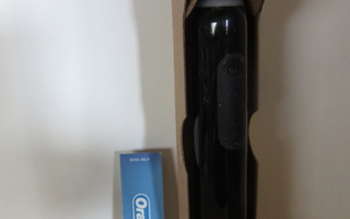 Oral B 3000 sarjan käyttämätön musta runko (litium akku)