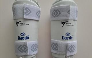 Uudet taekwondo käsivarsisuojat: Dae do (M)