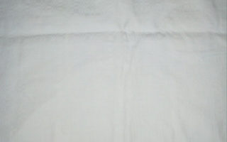 Valkoinen liina 110x106cm