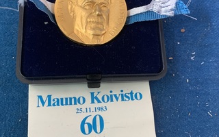 Mauno Koivisto 18k kultamitali 52g