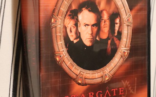6DVD Tähtiportti SG-1 Stargate Kausi 4 ( 2000 )