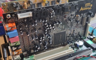 Sound Blaster Audigy 2 (SB0240), PCI