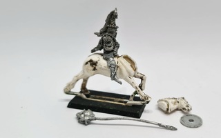 Warhammer Fantasy - Men at Arms Mounted Knight [G37]