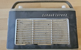 Vanha radio ----- Schaub Lorenz Länsi-Saksa