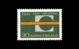 535 ** Standardisointi (1961)