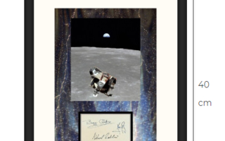Uusi Apollo 11 taidetaulu kehystetty