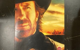 Walker Texas Ranger - Kausi 3 7DVD