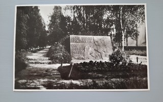 PK Oulu sankarihauta v-1918 sisällissota k-32