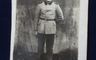 Soturin kuva v.1919  luovutettu