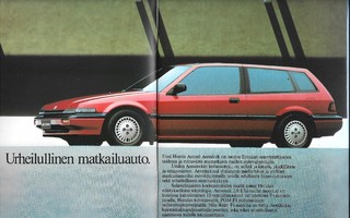 1986 Honda Accord Aerodeck esite - KUIN UUSI - 20 siv - suom