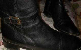 Billi Bii mustat kengät nahkaa nilkkurit koko 38( 38,5)