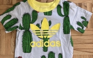 Adidas Mini Rodini t-paita koko 18-24 months