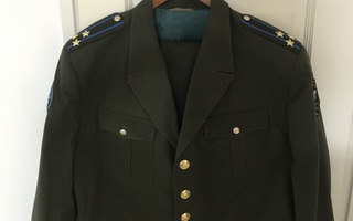 Venäjän armeijan upseerin univormu