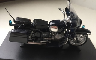 MOTO GUZZI 750 V 7 1966 poliisimoottoripyörä